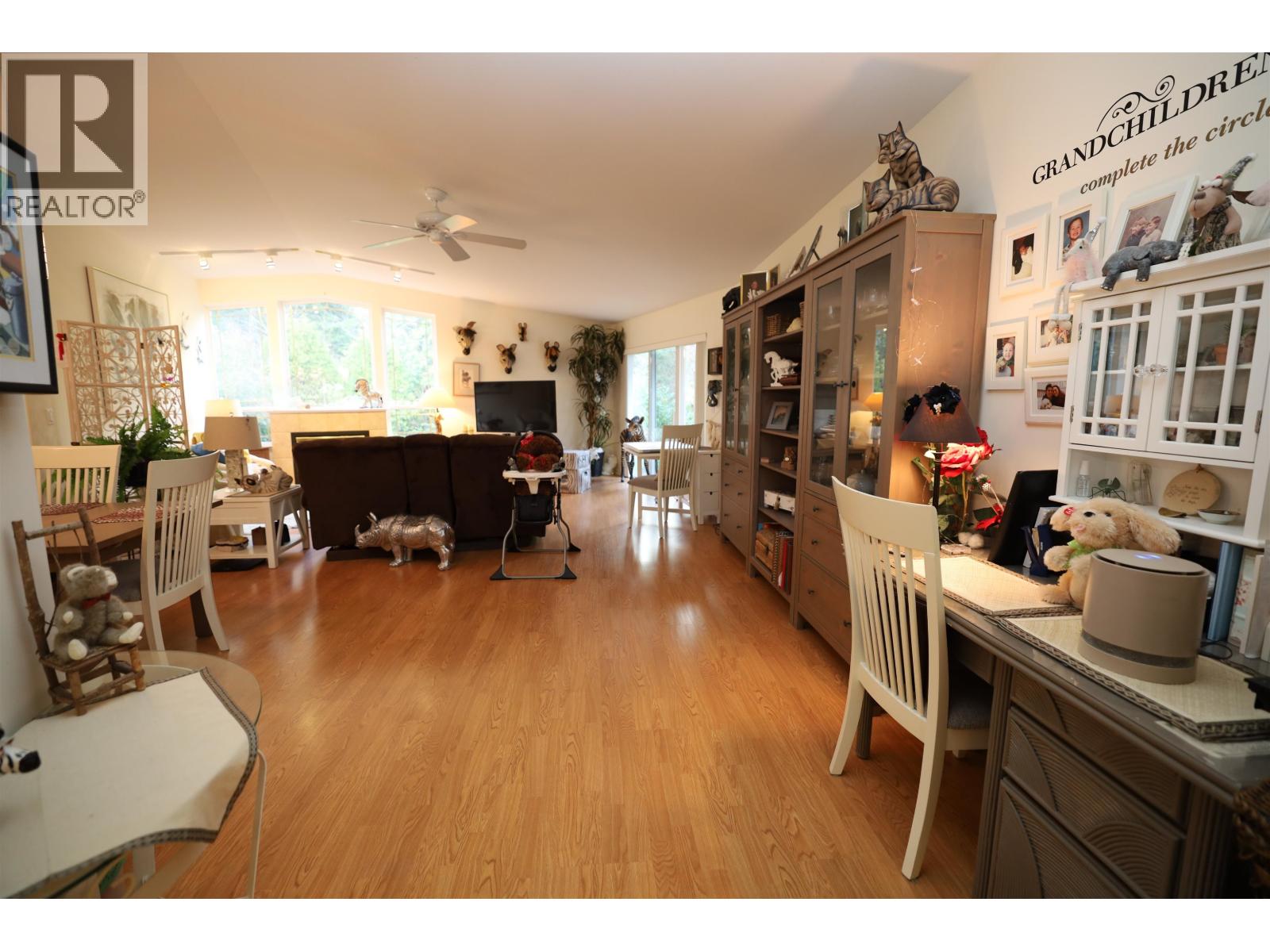 312 1585 FIELD ROAD, Sechelt