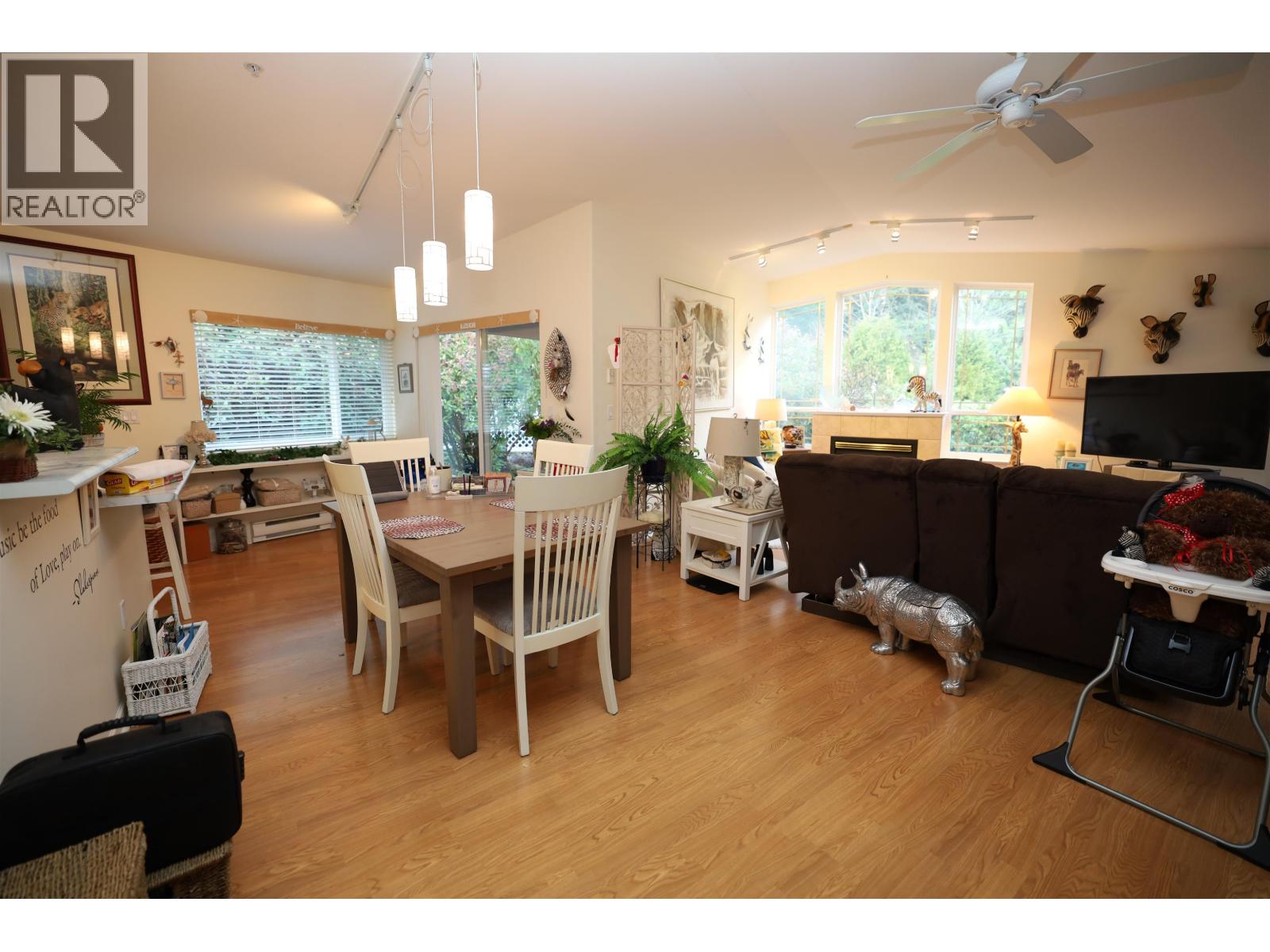 312 1585 FIELD ROAD, Sechelt