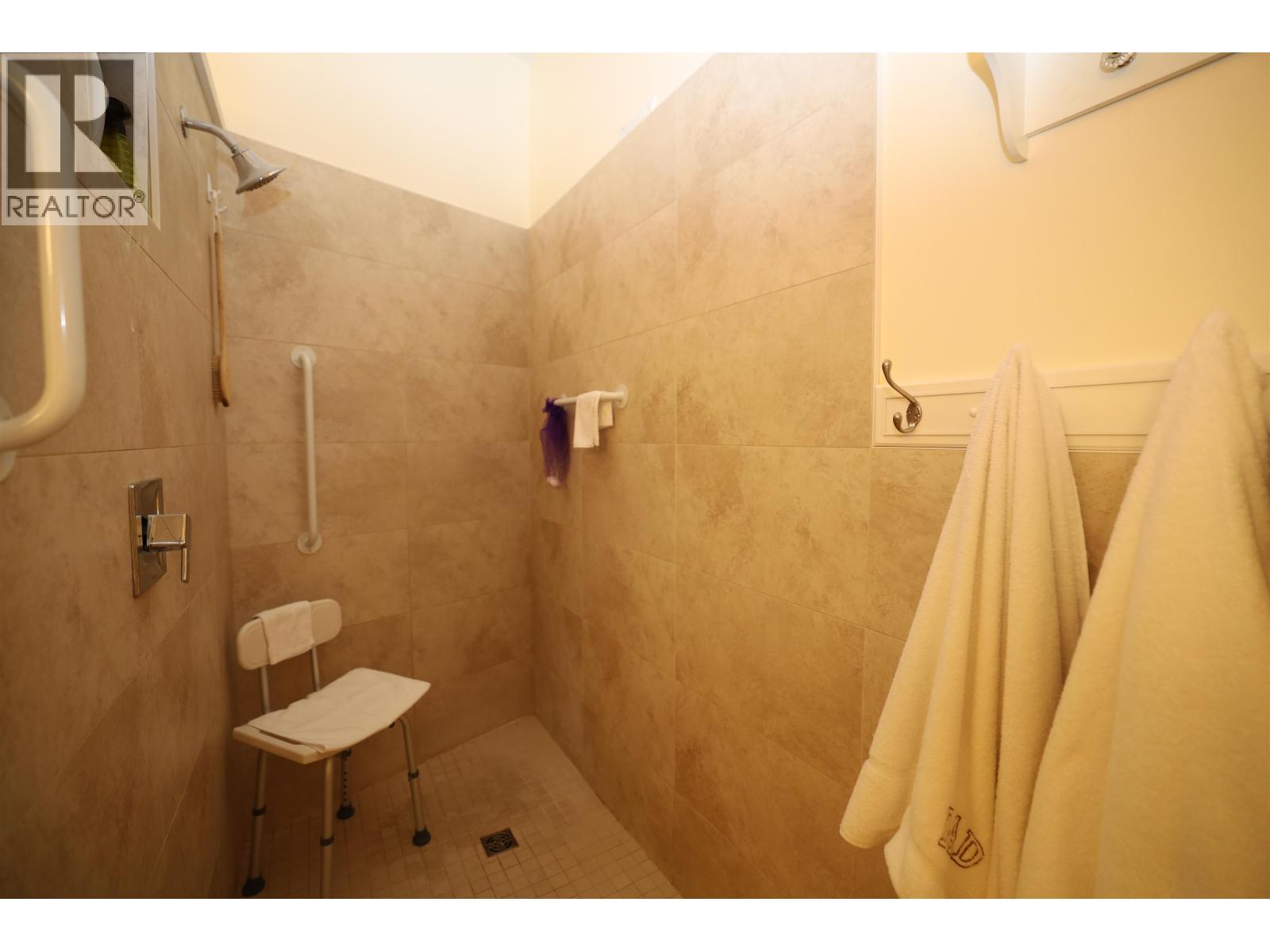 312 1585 FIELD ROAD, Sechelt