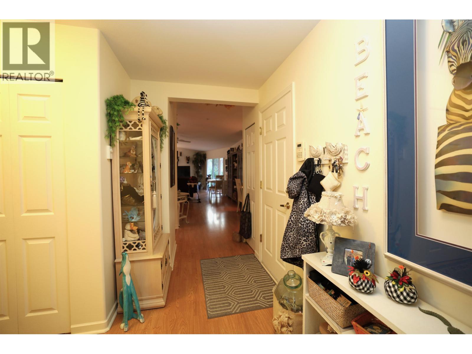 312 1585 FIELD ROAD, Sechelt