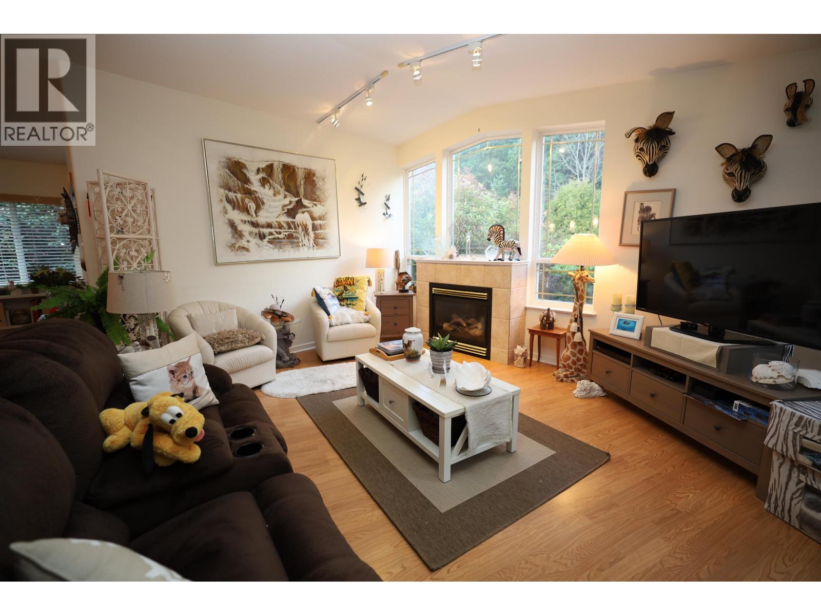 312 1585 FIELD ROAD, Sechelt