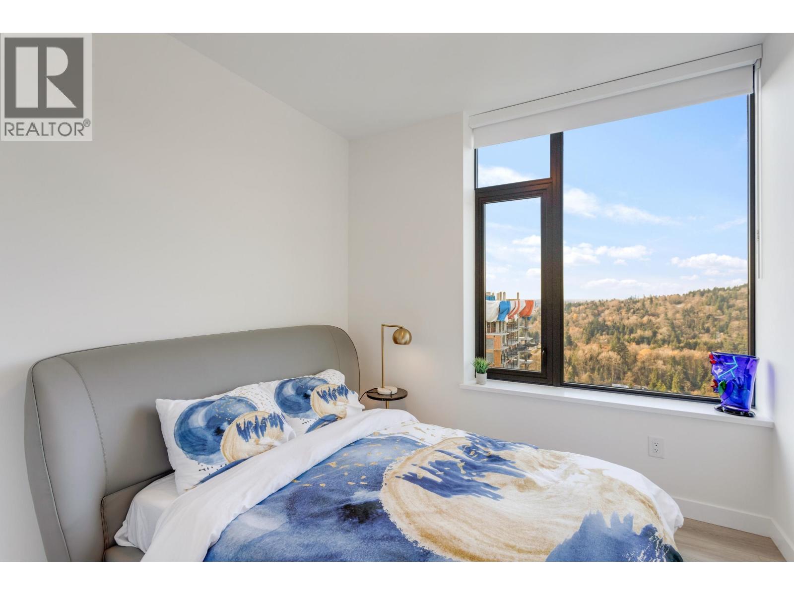 2605 626 CLAREMONT STREET, Coquitlam