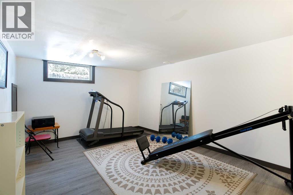 Single Family House Bungalow for Sale in  Kelwood Drive SW Glendale Calgary 