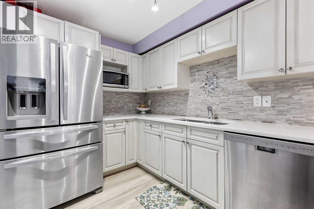 Single Family House for Sale in    Street SW Mission Calgary 