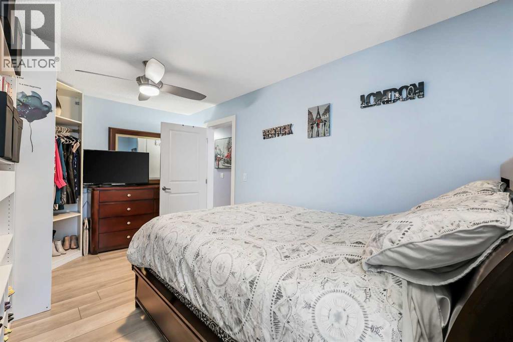 Single Family House for Sale in    Street SW Mission Calgary 