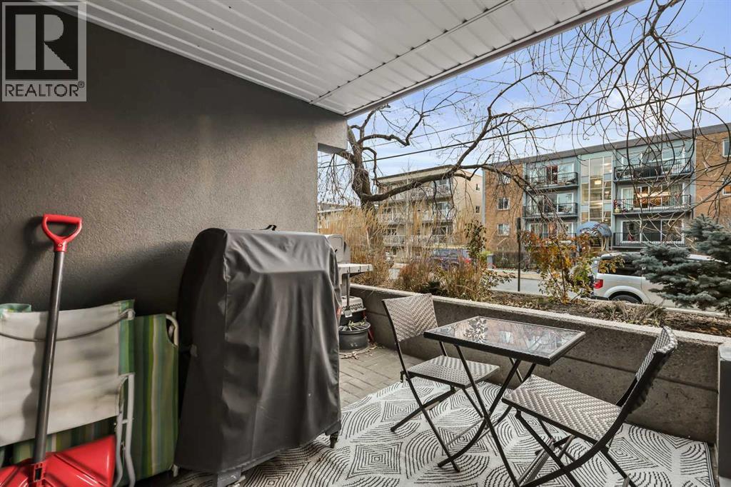 Single Family House for Sale in    Street SW Mission Calgary 