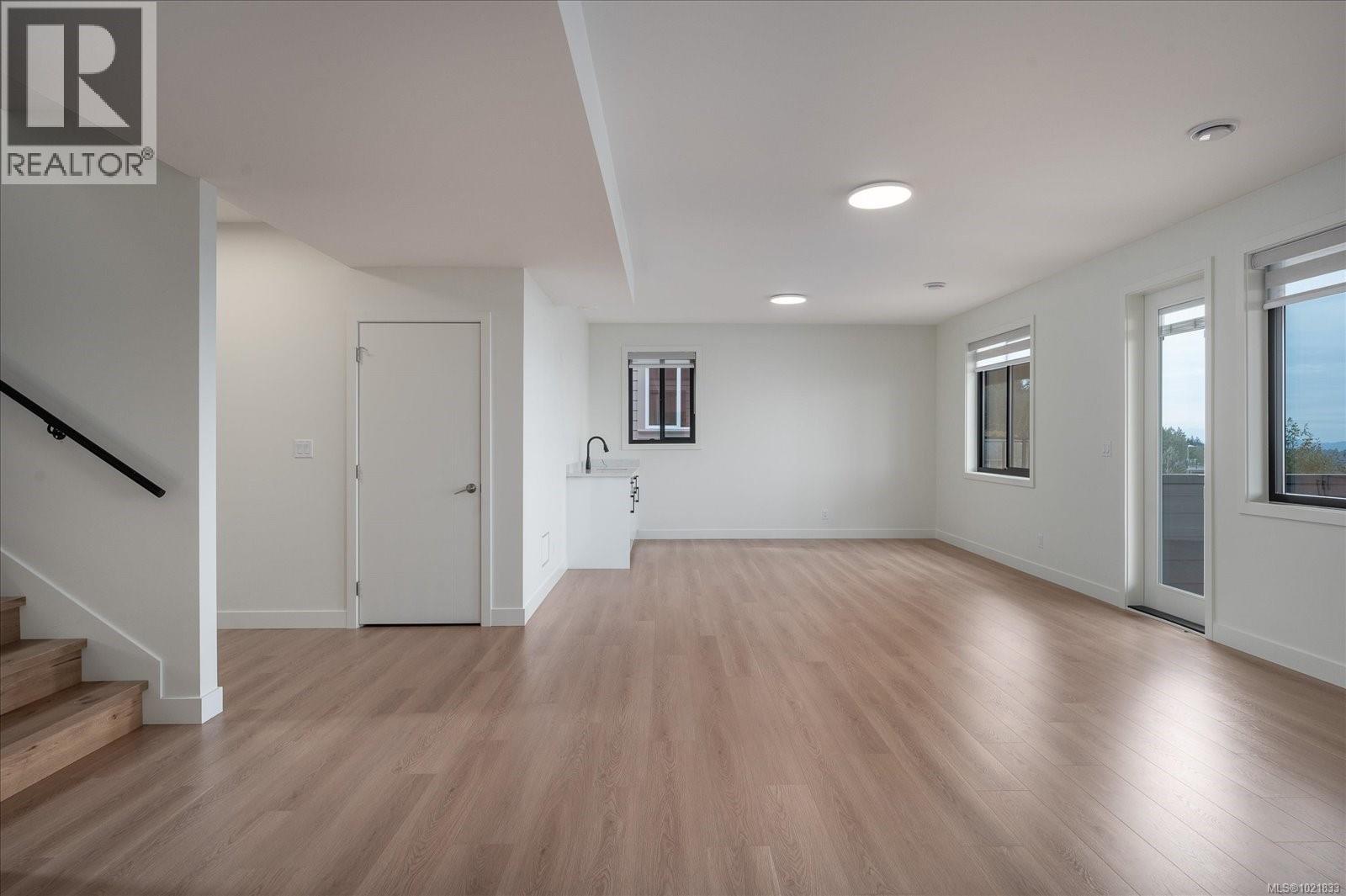 4680 AMBIENCE DR - 43