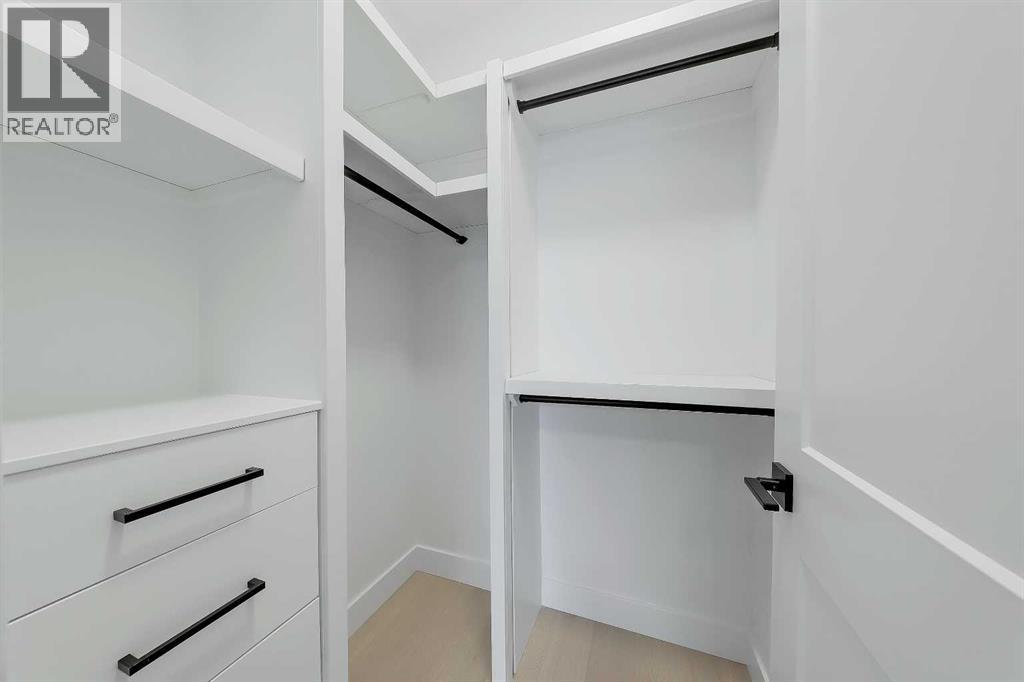 Single Family House for Sale in  A Street NW Parkdale Calgary 