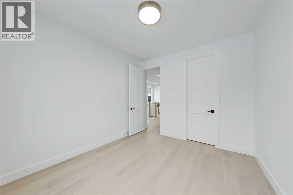 Single Family House for Sale in  A Street NW Parkdale Calgary 