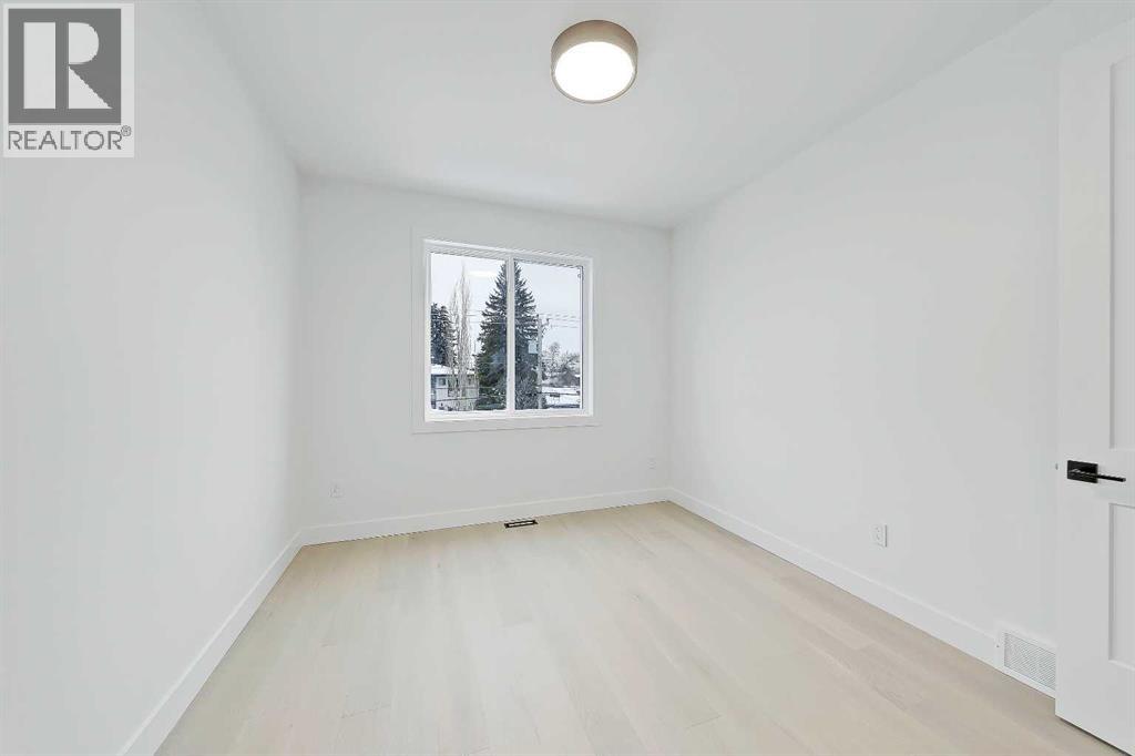 Single Family House for Sale in  A Street NW Parkdale Calgary 