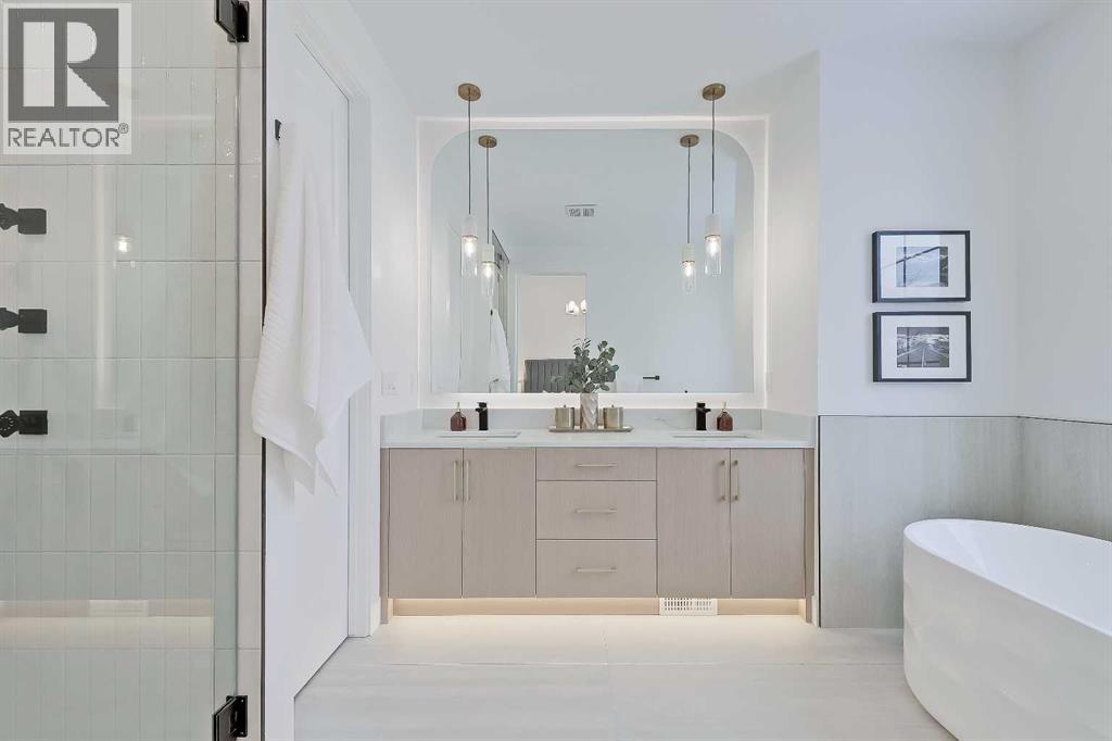 Single Family House for Sale in  A Street NW Parkdale Calgary 