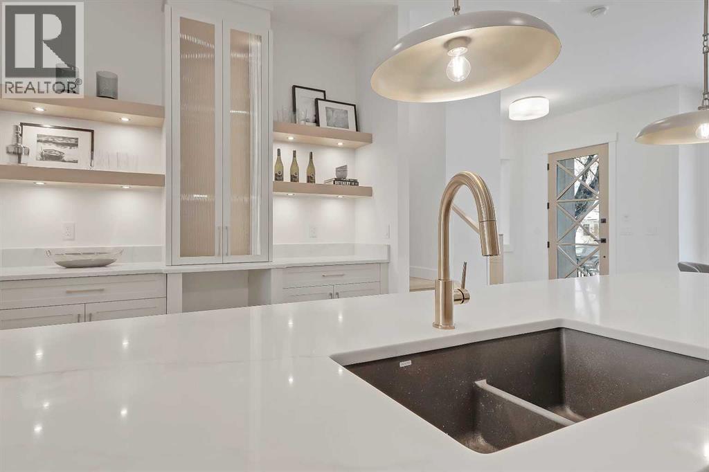 Single Family House for Sale in  A Street NW Parkdale Calgary 