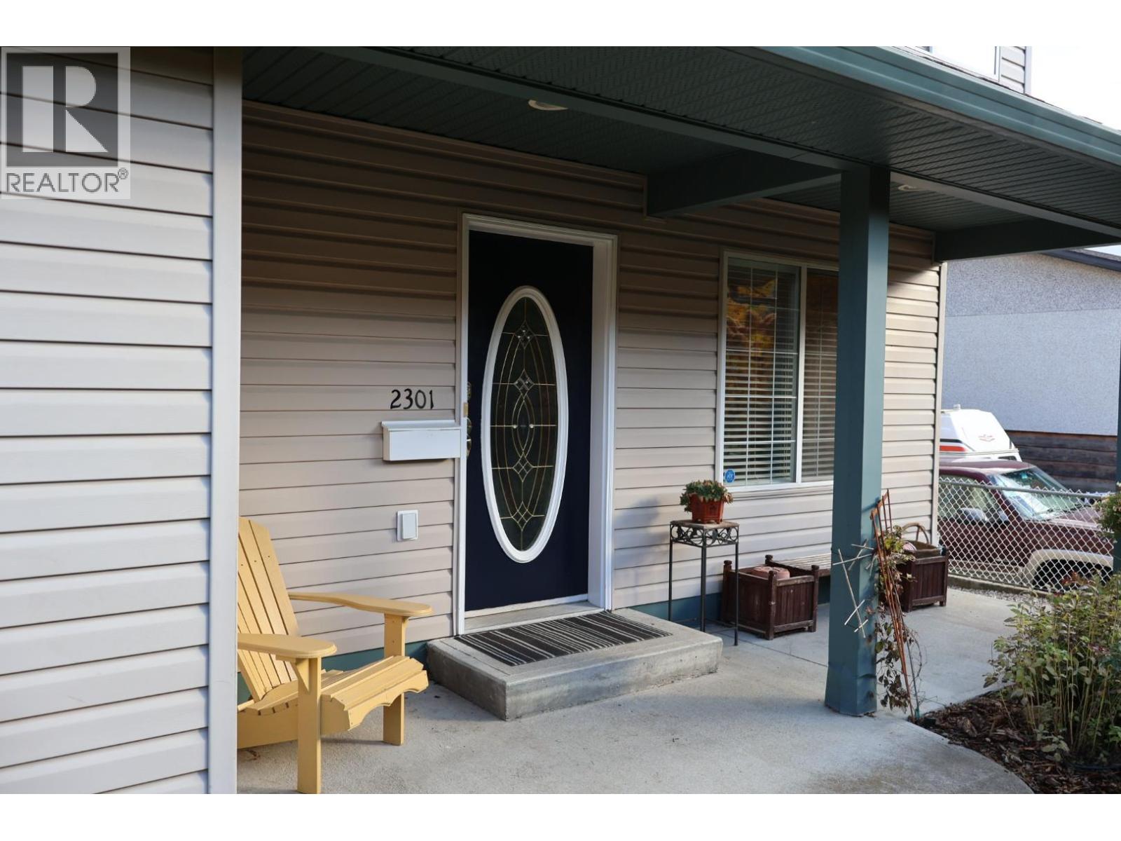 2301 10th Avenue, Castlegar