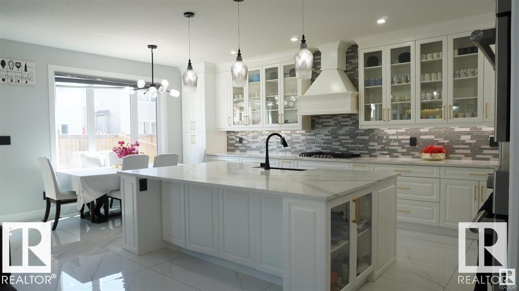 707 180 ST SW, Edmonton