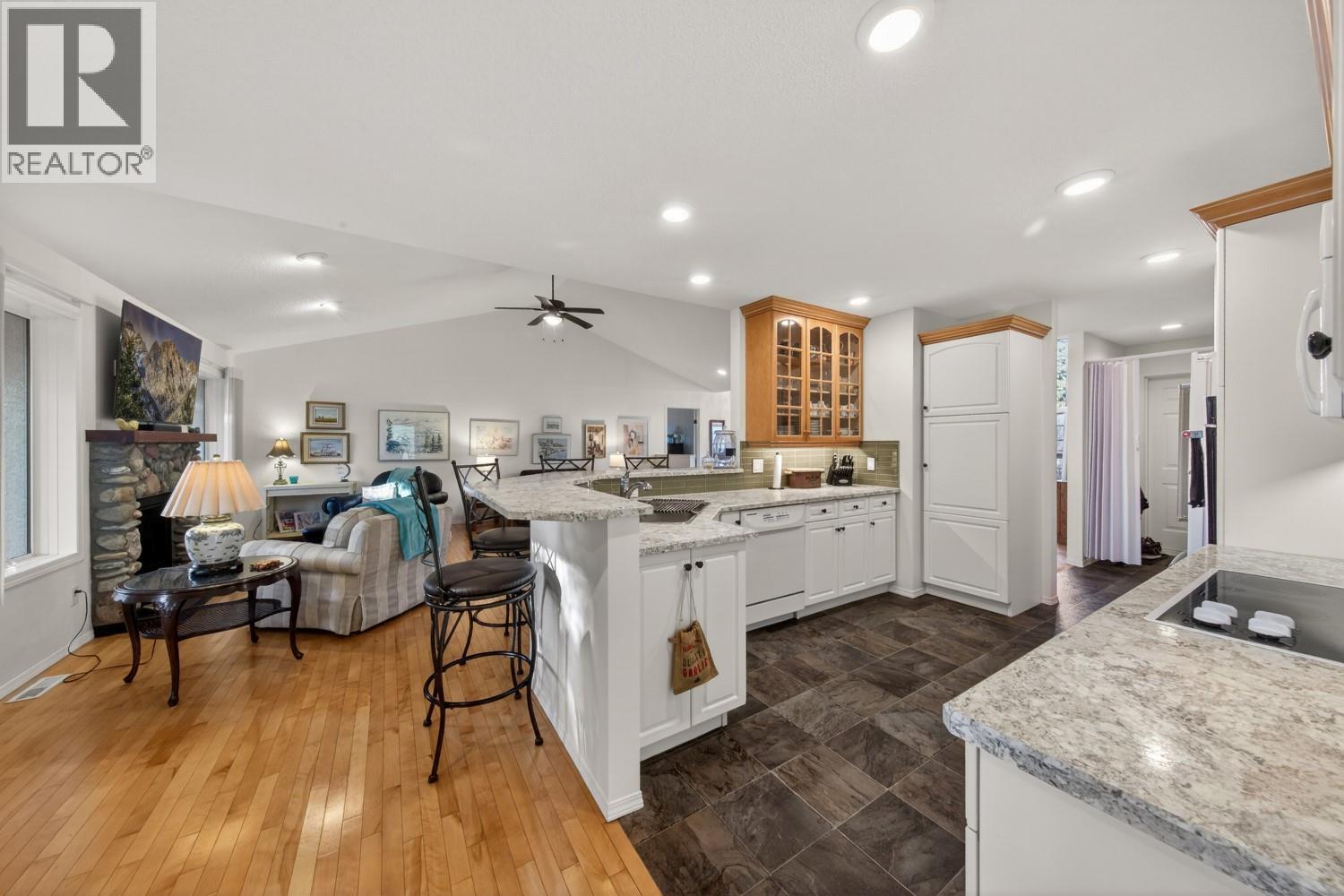 5152 RIVERVIEW Crescent, Fairmont Hot Springs