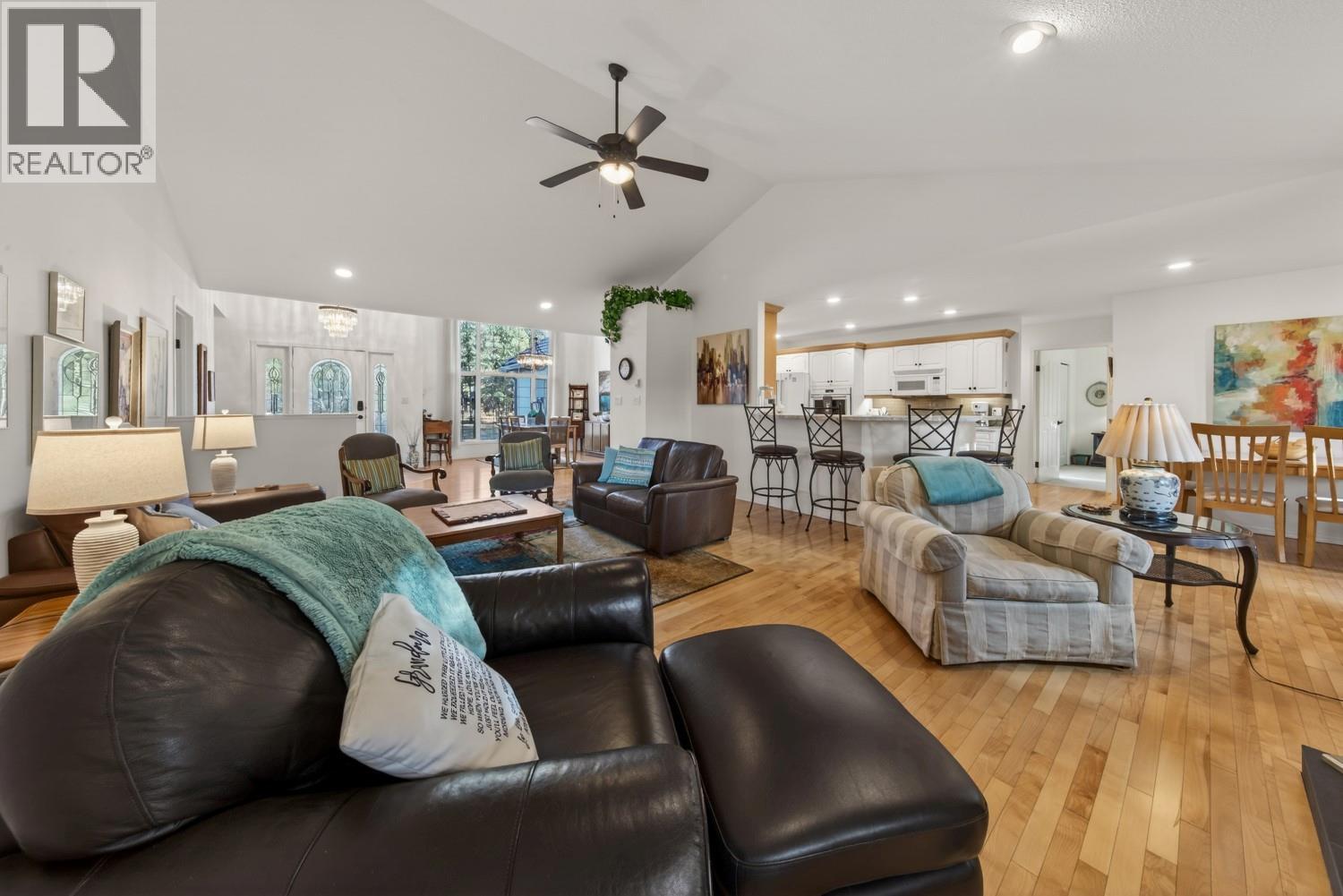 5152 RIVERVIEW Crescent, Fairmont Hot Springs