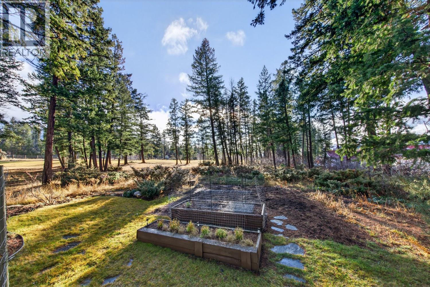 5152 RIVERVIEW Crescent, Fairmont Hot Springs