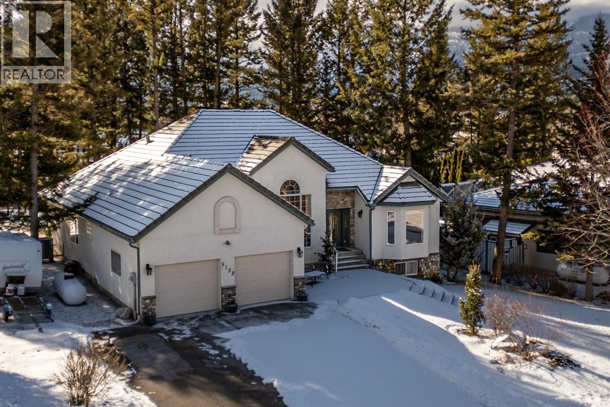 5152 RIVERVIEW Crescent, Fairmont Hot Springs