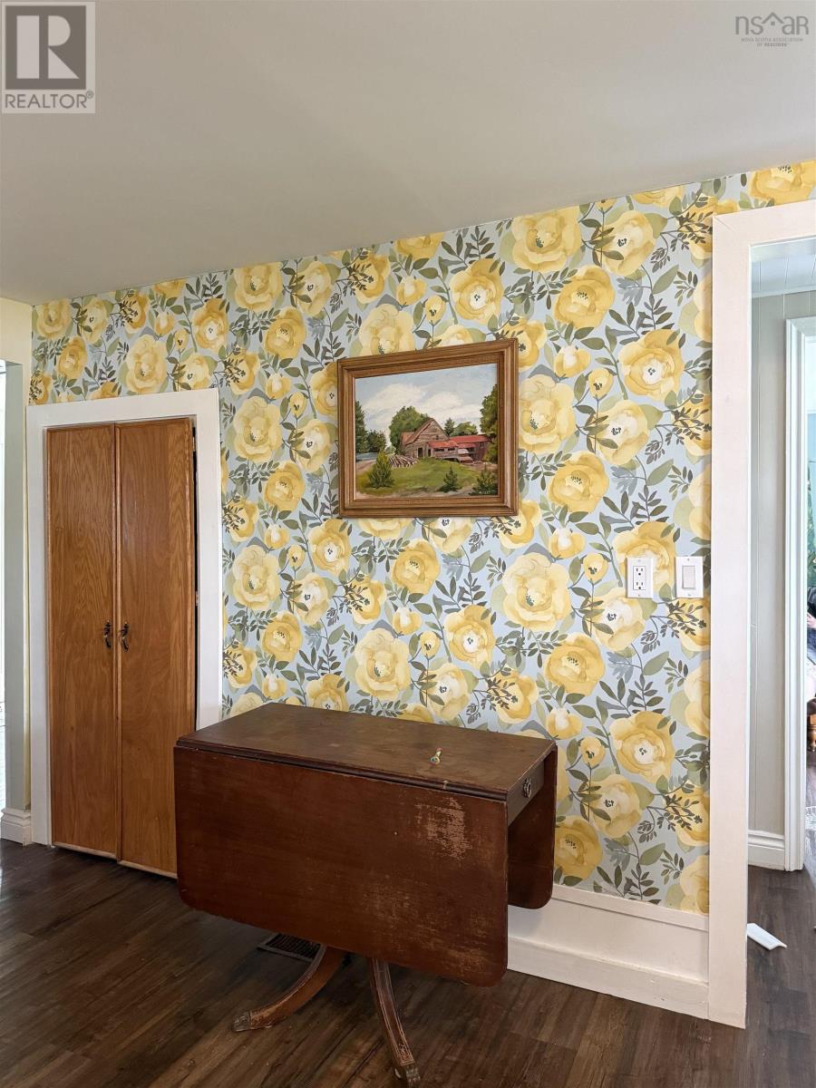 Property 12 of 27 of 9361 16 Highway