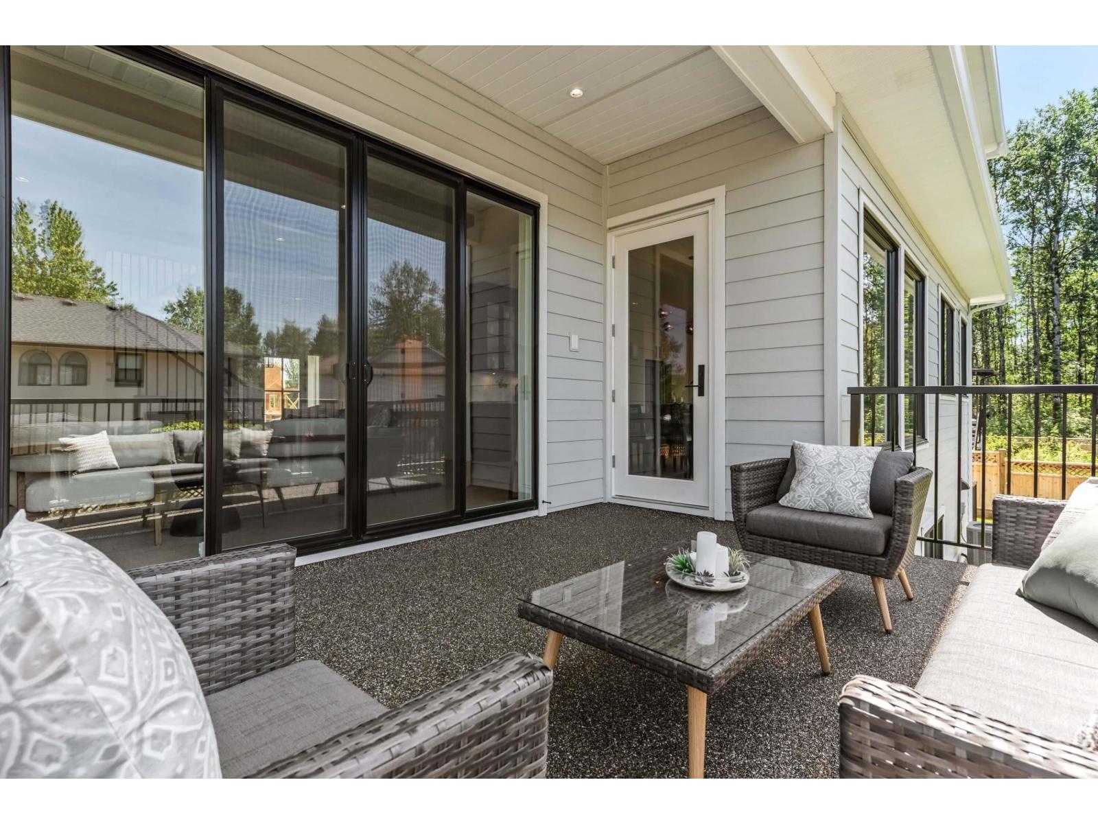 22170 44A AVENUE, Langley