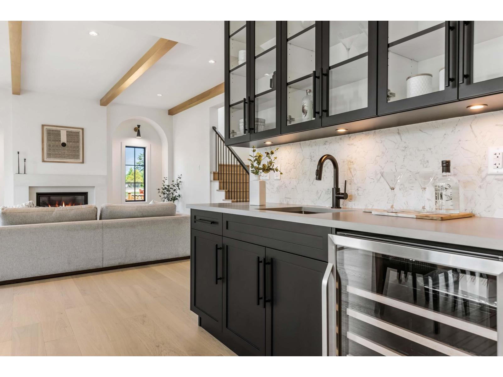 22170 44A AVENUE, Langley