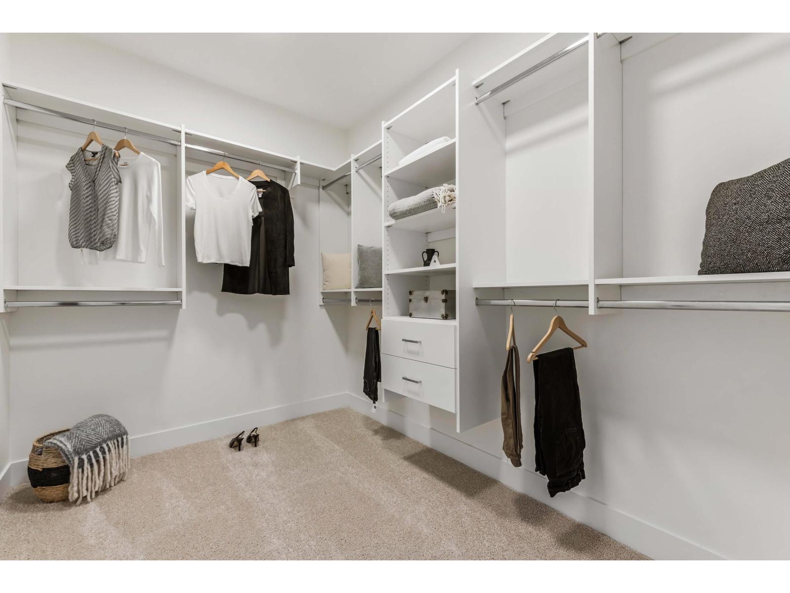 22170 44A AVENUE, Langley