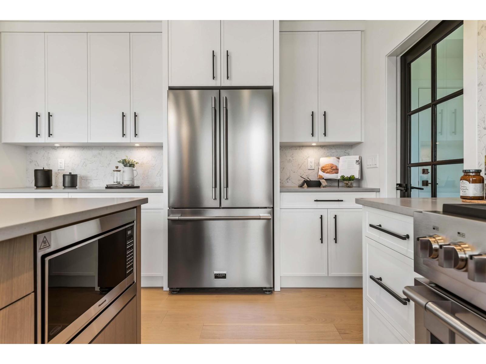 22170 44A AVENUE, Langley