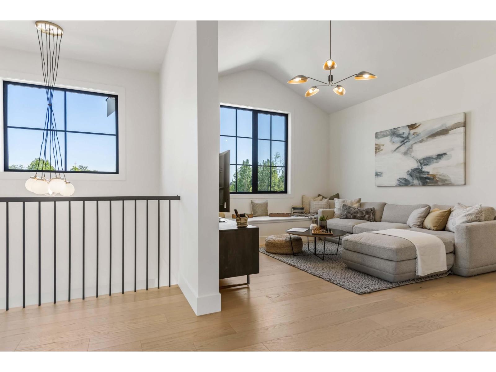 22170 44A AVENUE, Langley