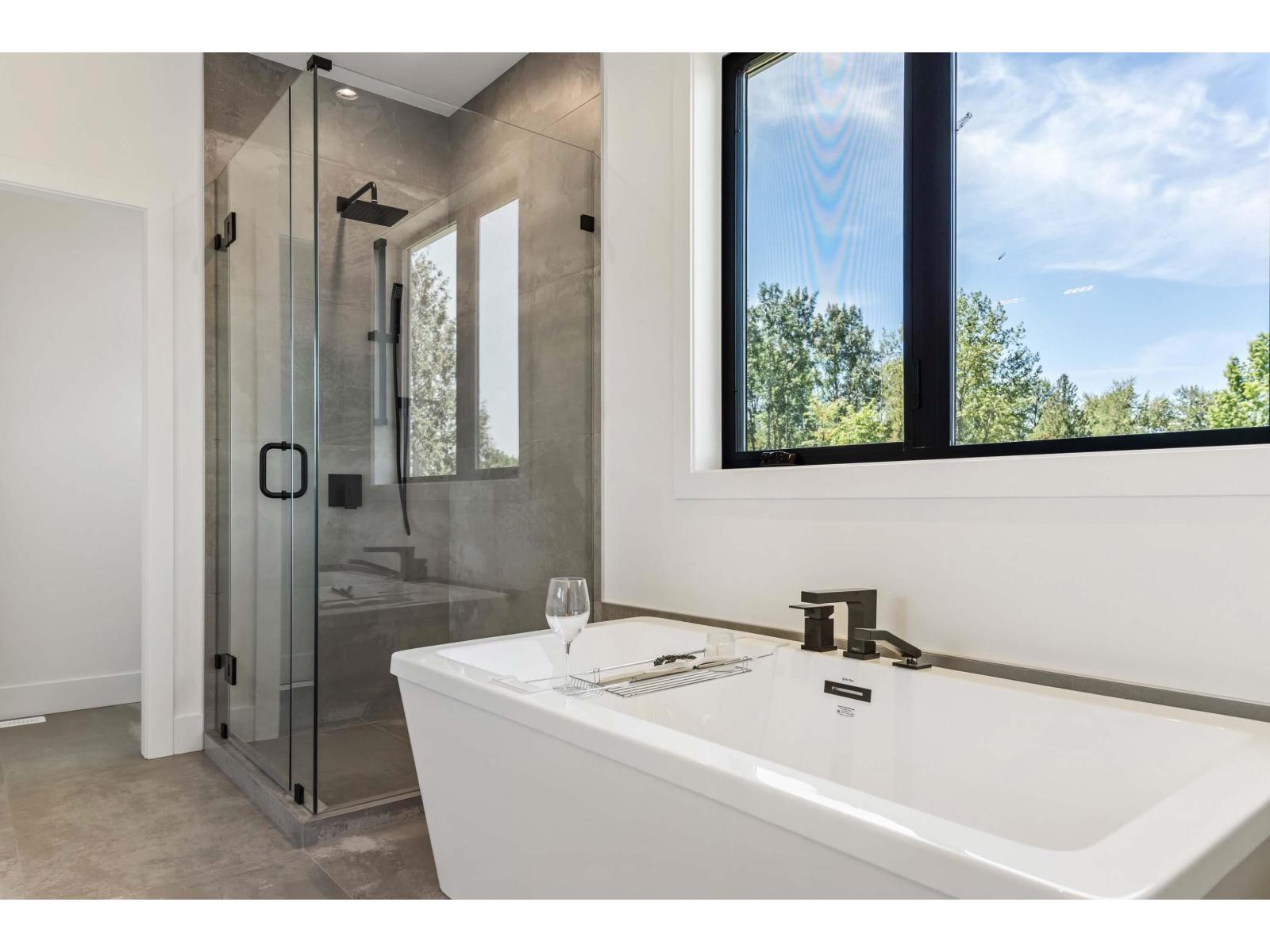 22170 44A AVENUE, Langley