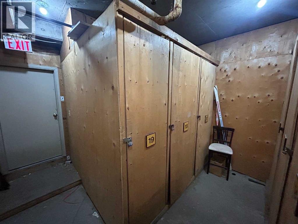 Single Family House for Sale in    Street SW Bankview Calgary 