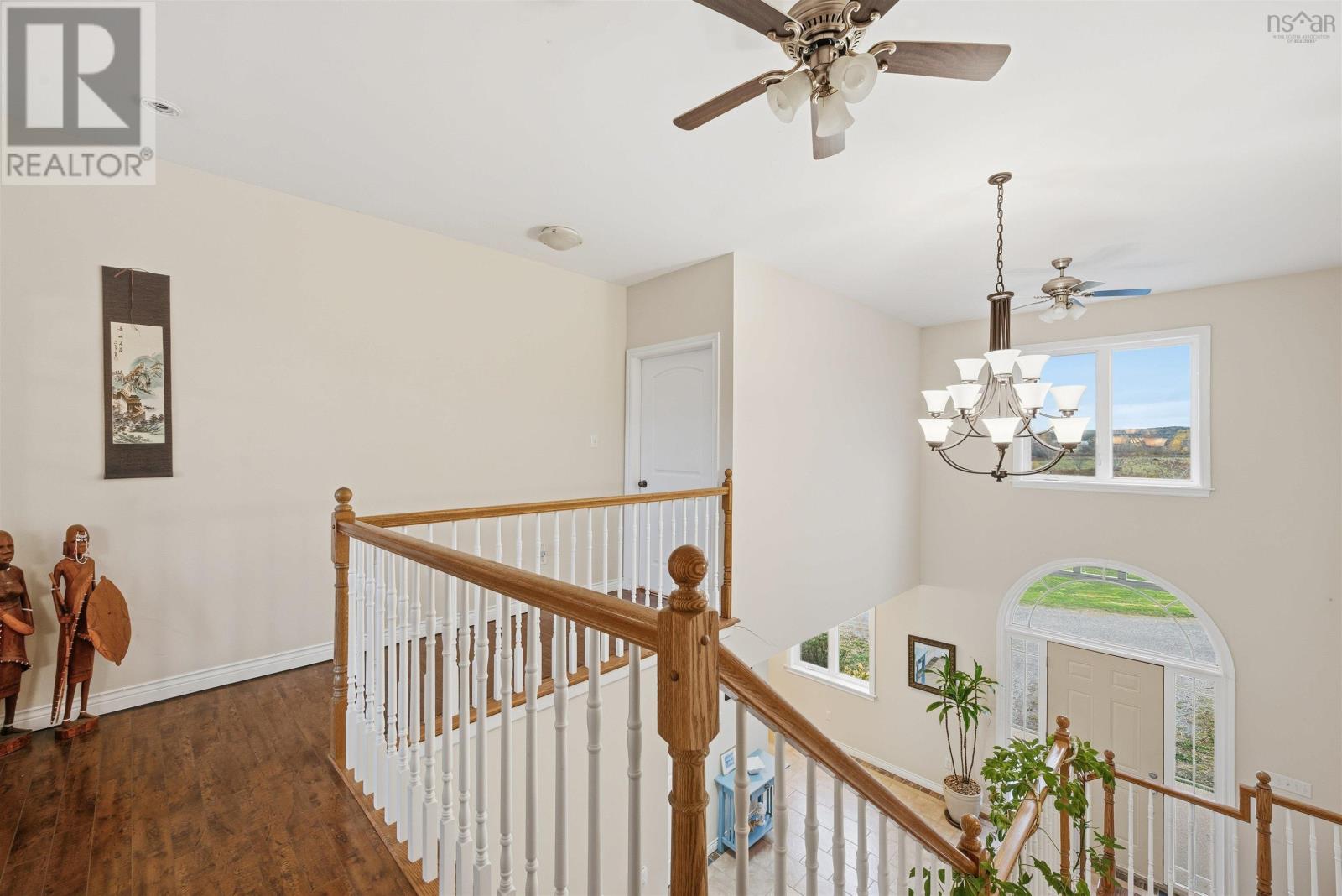 Property 5 of 47 of 215 Cloverdale Drive