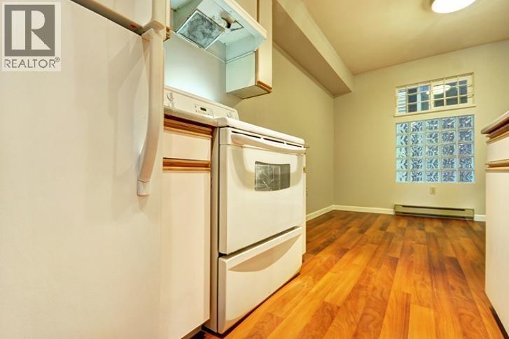 202 1641 WOODLAND DRIVE, Vancouver