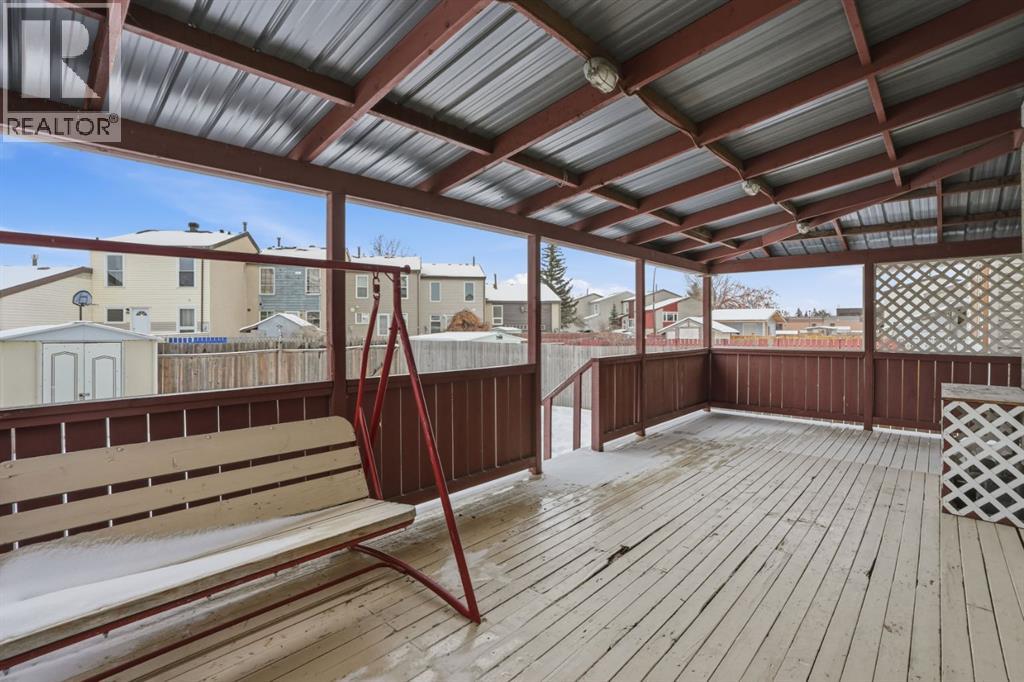 Single Family House for Sale in   Street SE Penbrooke Meadows Calgary 