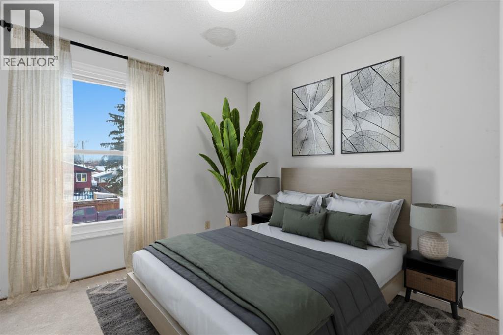 Single Family House for Sale in   Street SE Penbrooke Meadows Calgary 