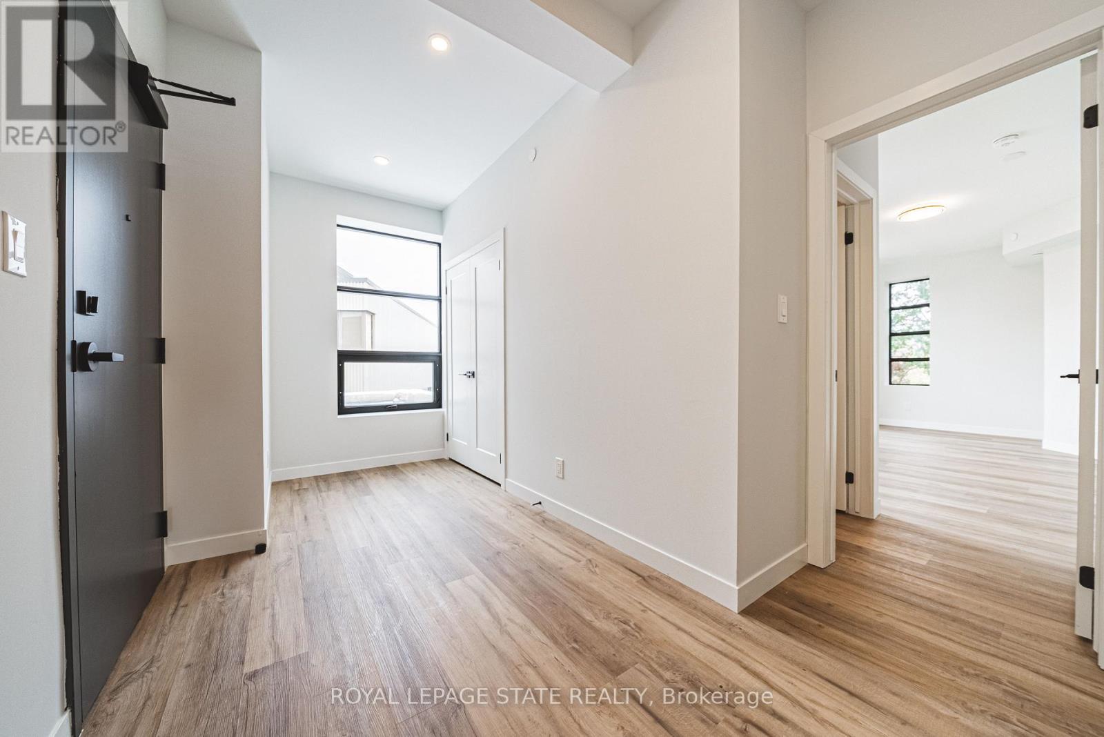 Single Family House for Sale in  SANITORIUM ROAD Hamilton (Mountview) 