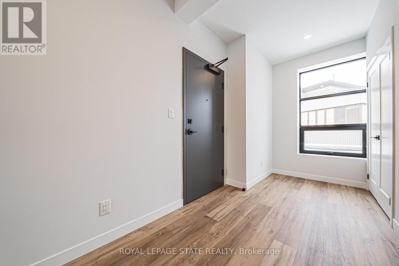 Single Family House for Sale in  SANITORIUM ROAD Hamilton (Mountview) 