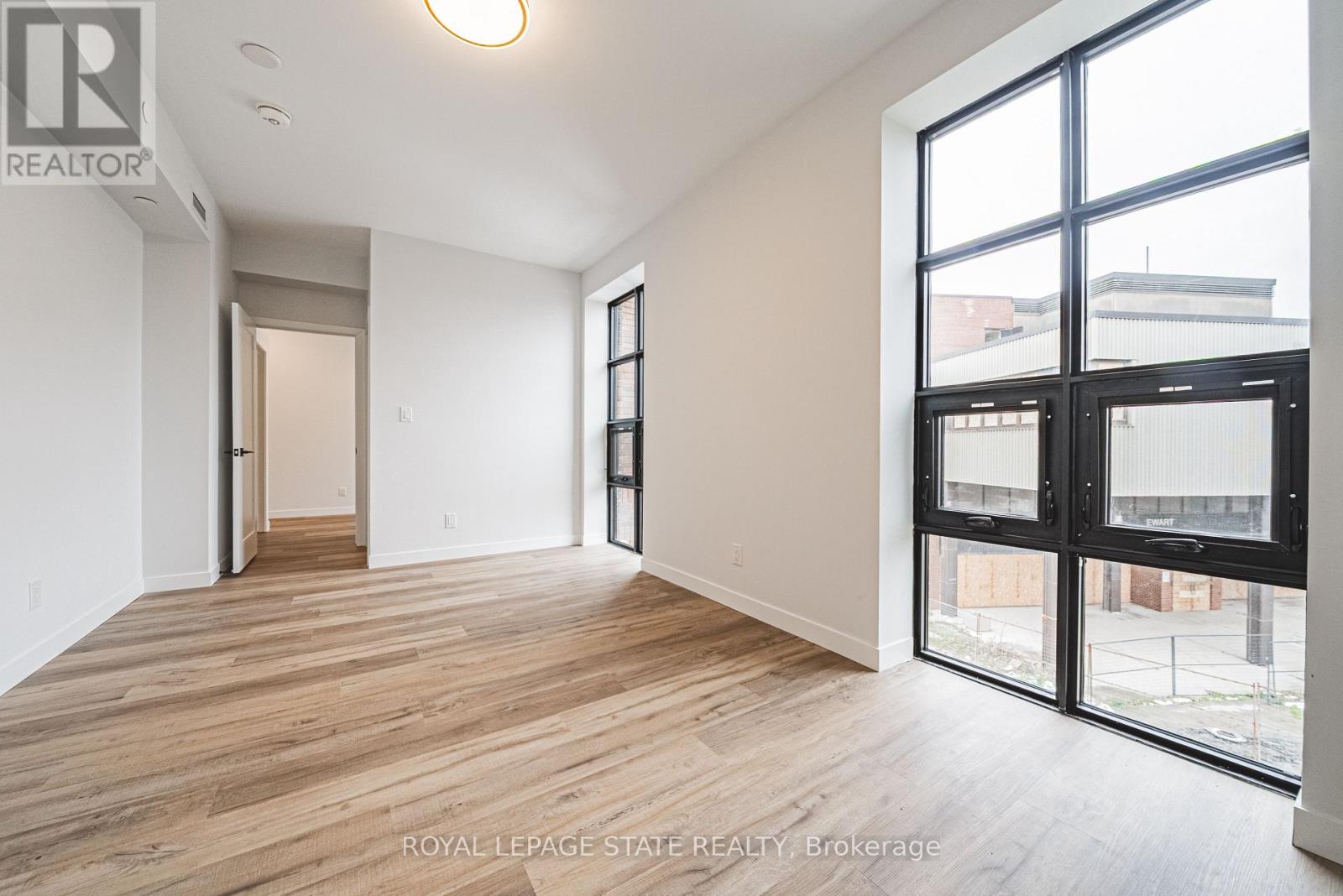 Single Family House for Sale in  SANITORIUM ROAD Hamilton (Mountview) 