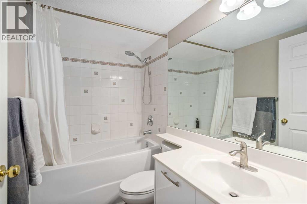 Single Family House for Sale in   Chaparral Ridge Drive SE Chaparral Calgary 