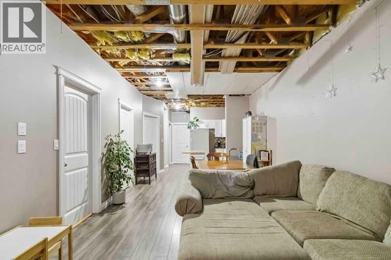 221 Ash Way, Fort McMurray