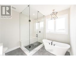 1050 Walton Avenue, North Perth, ON N4W3S2 Photo 19