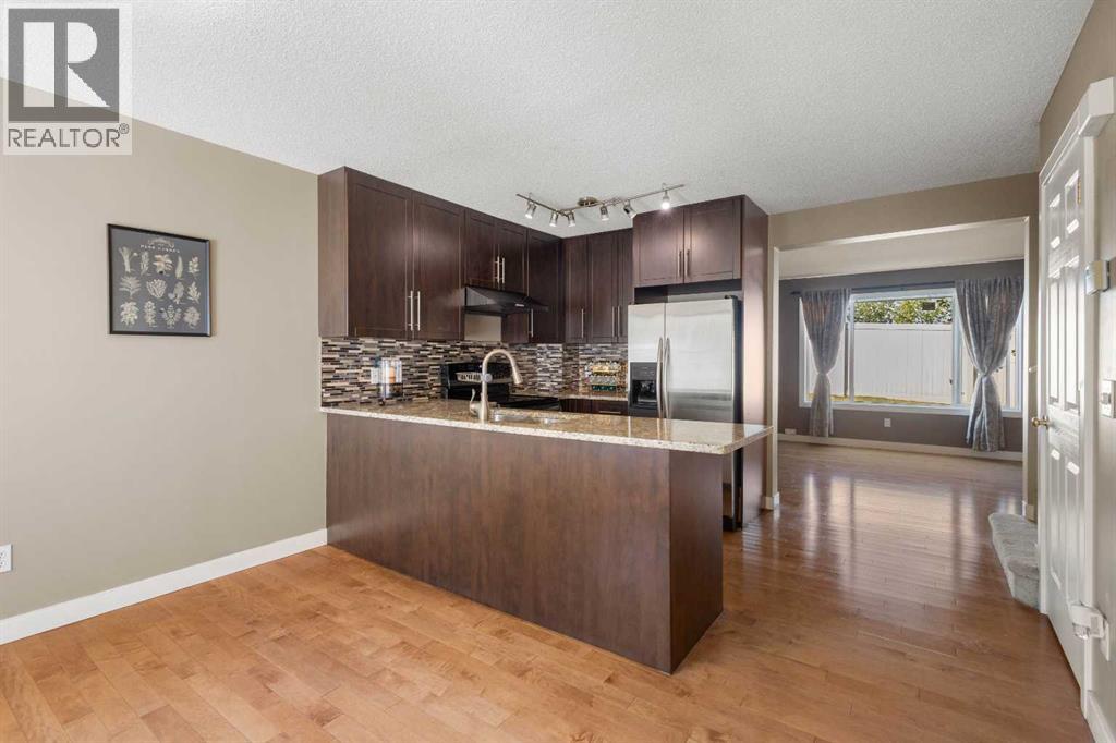 Single Family House for Sale in  Harvest Oak Circle NE Harvest Hills Calgary 