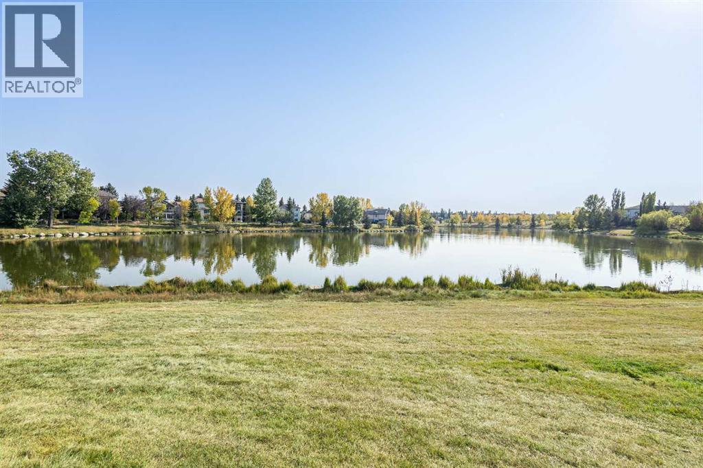 Single Family House for Sale in  Harvest Oak Circle NE Harvest Hills Calgary 