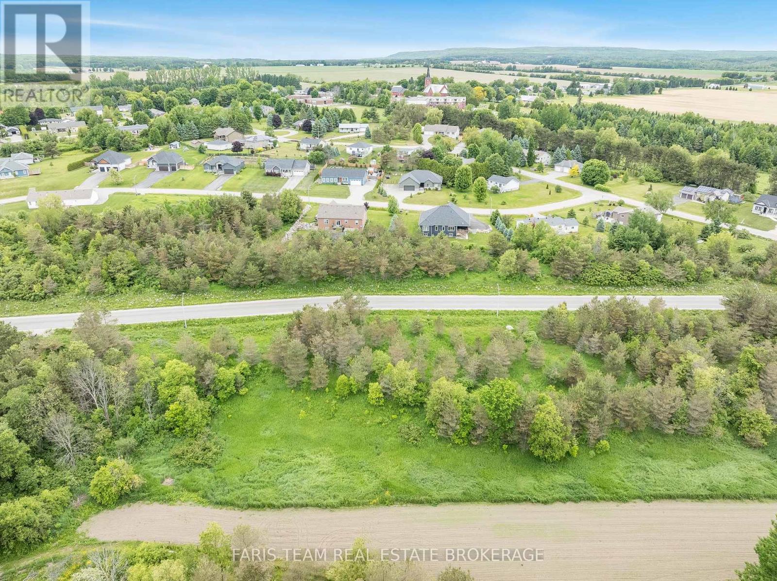 LOT 34 RUE ERIC - Photo 3 of 10, Tiny (Lafontaine), Ontario