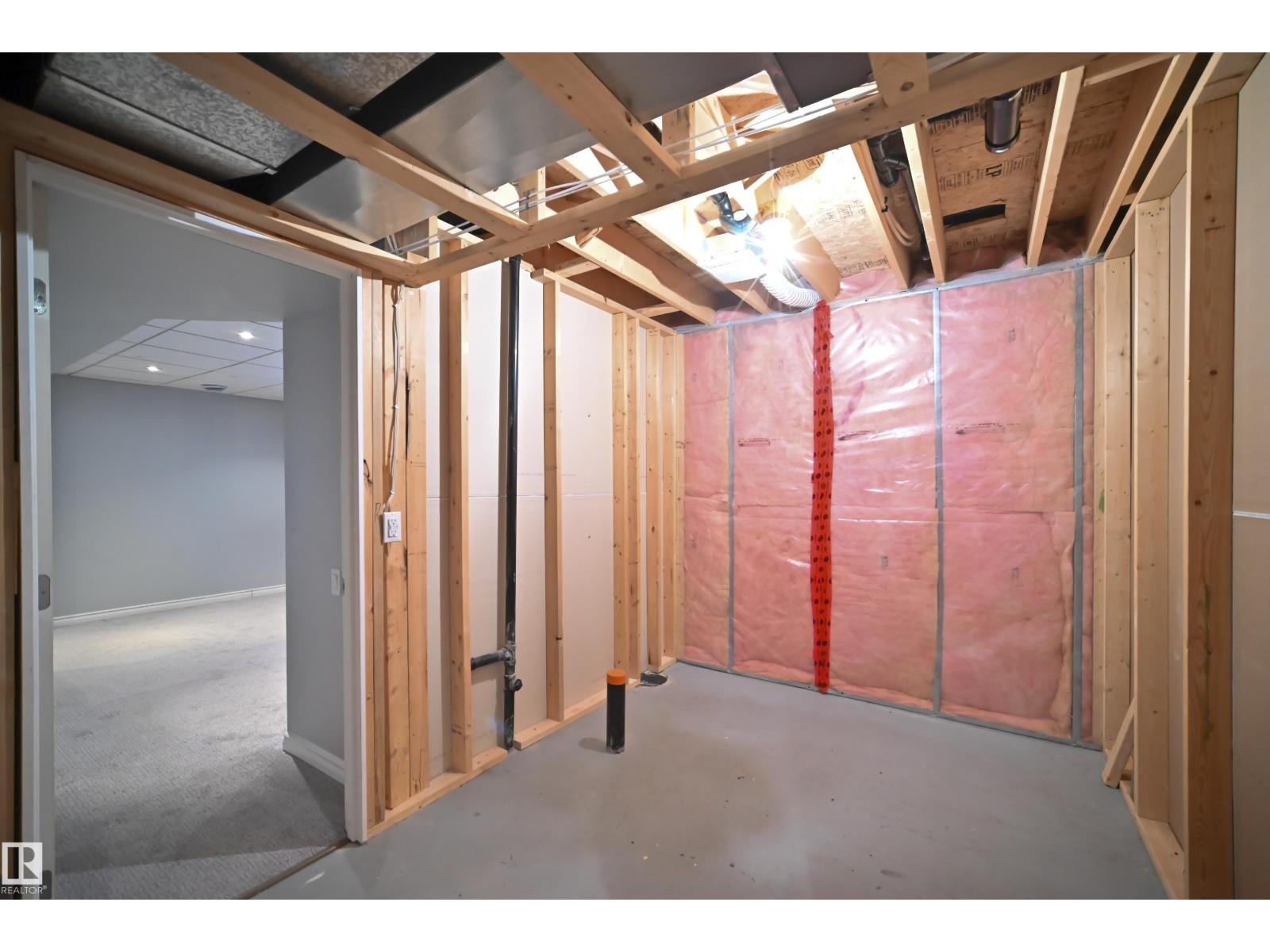 20432 48 AV NW, Edmonton