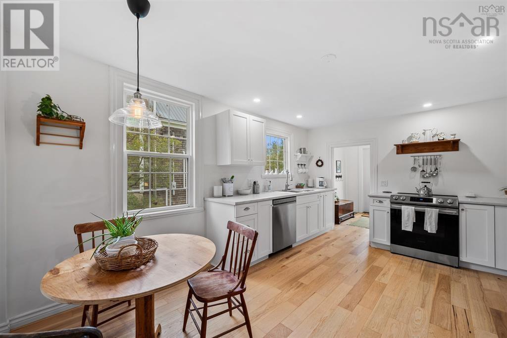 Property 13 of 49 of 66 Main Street