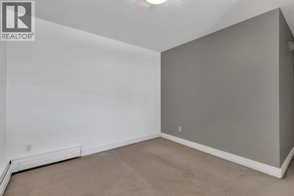 Single Family House Multi-level for Sale in    Avenue SW Beltline Calgary 