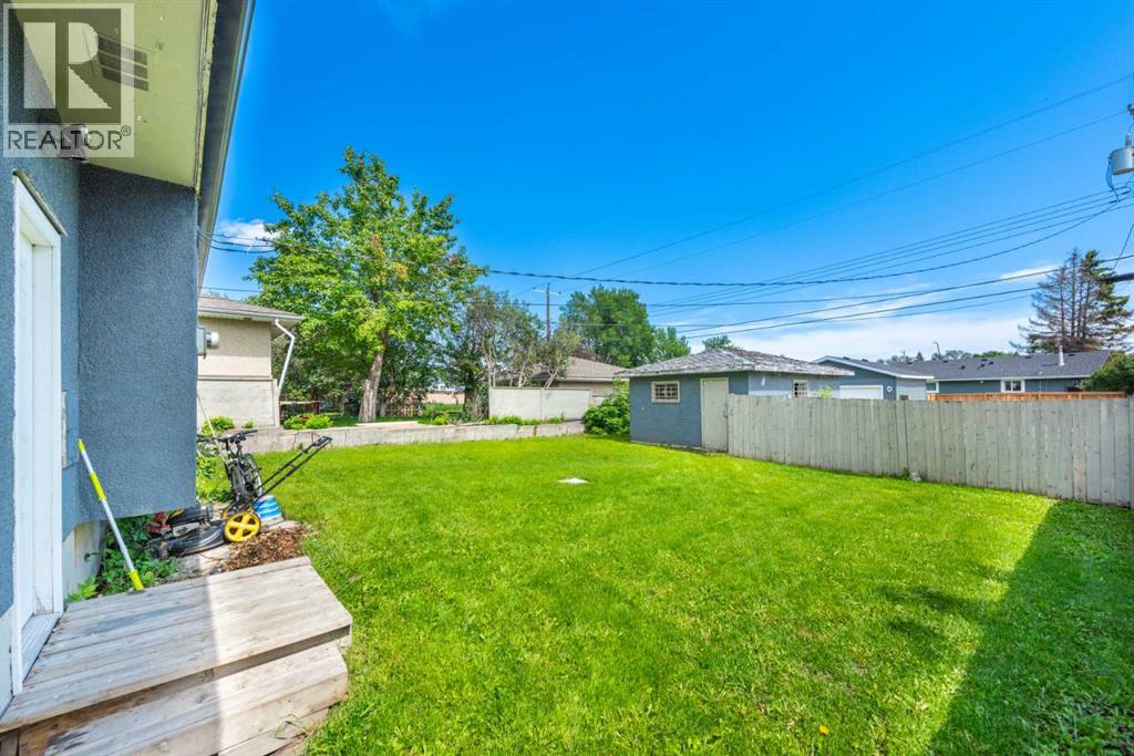 Single Family House Bungalow for Sale in   Street SE Southview Calgary 