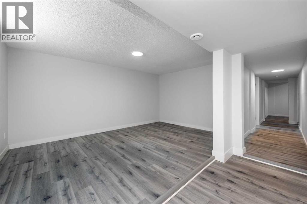 Single Family House Bungalow for Sale in   Street SE Southview Calgary 