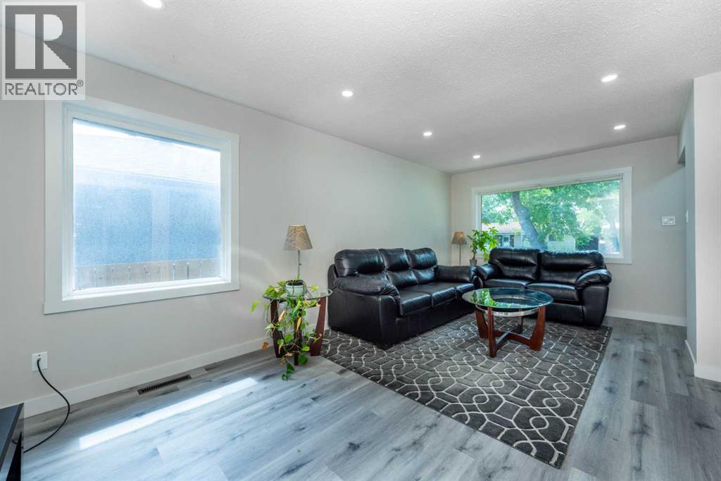 Single Family House Bungalow for Sale in   Street SE Southview Calgary 