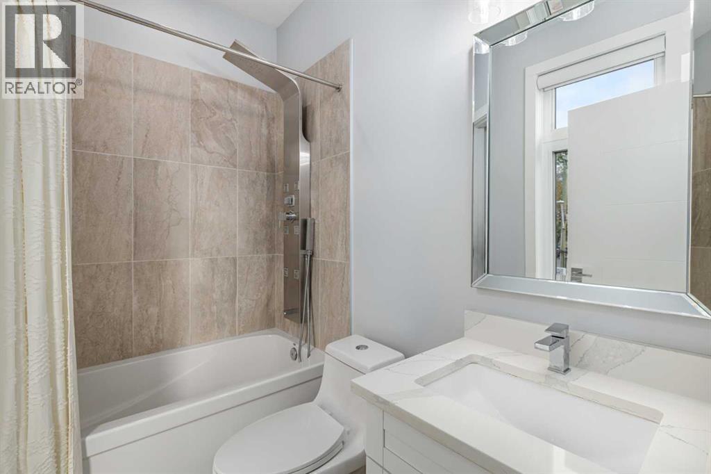 Single Family House for Sale in   Avenue SW Bankview Calgary 